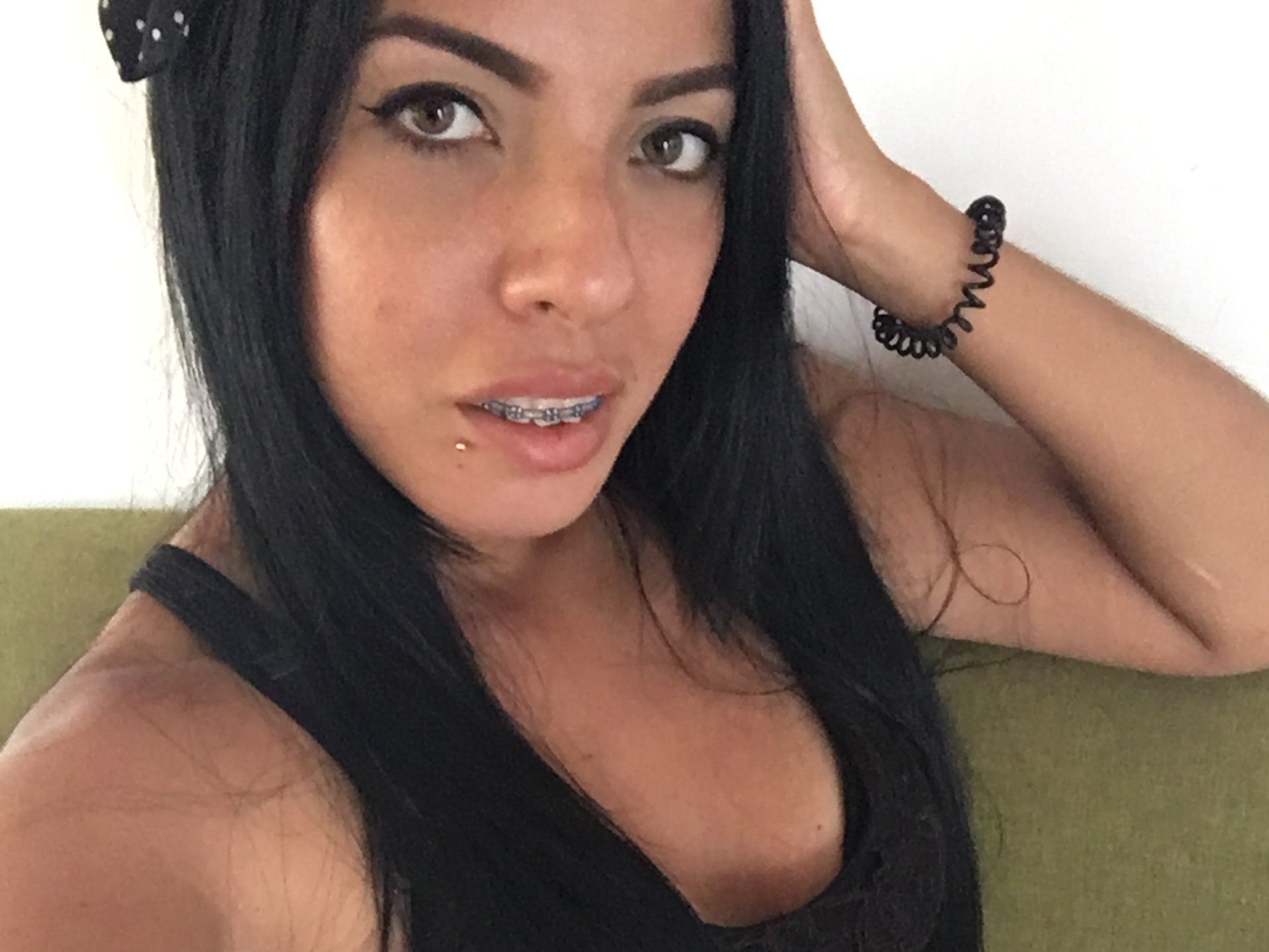 Image de profil du modèle de webcam vanezzaxx