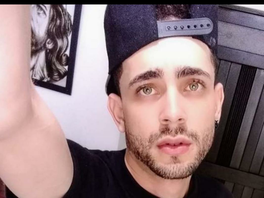 Andrew_Wt immagine del profilo del modello di cam
