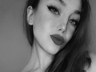 BlueEyedBrooke live cam