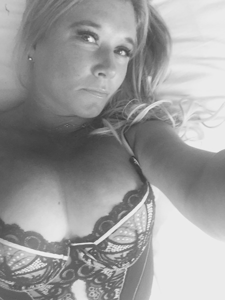Darsteller Busty_Mature_Beth Foto 1