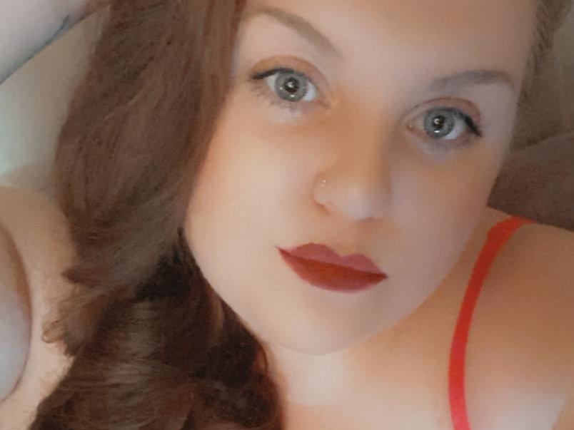 CurvyBustyLayla Profilbild des Cam-Modells 