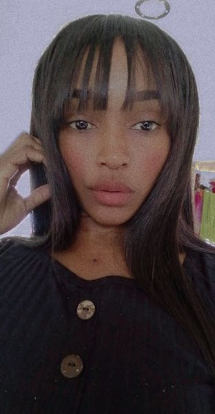 Artist AliyaJanel Foto 1