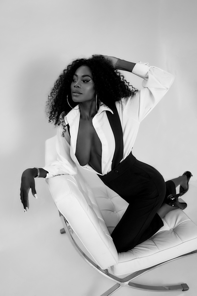 Interprète NaomiAsha Photo 12