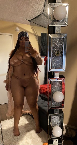 Performer Neveahbaby Photo 4