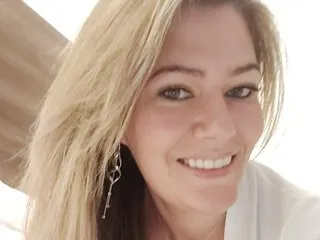 BabyCakesUK immagine del profilo del modello di cam