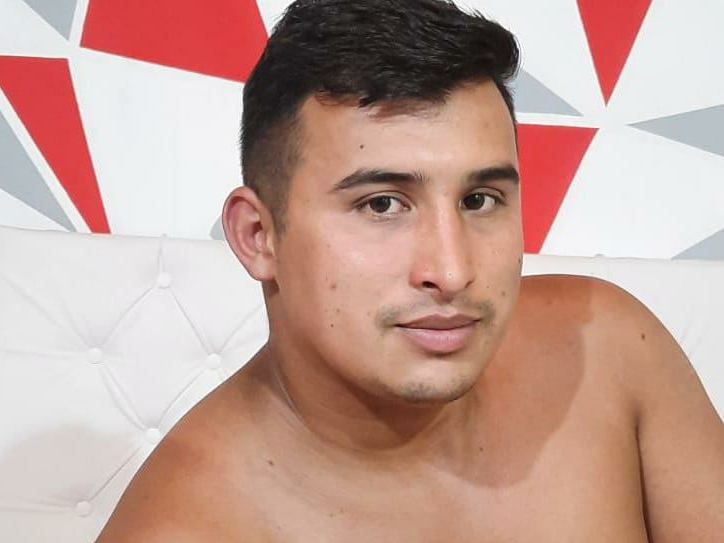 Imagen de perfil de modelo de cámara web de ALEJO_CARDONA