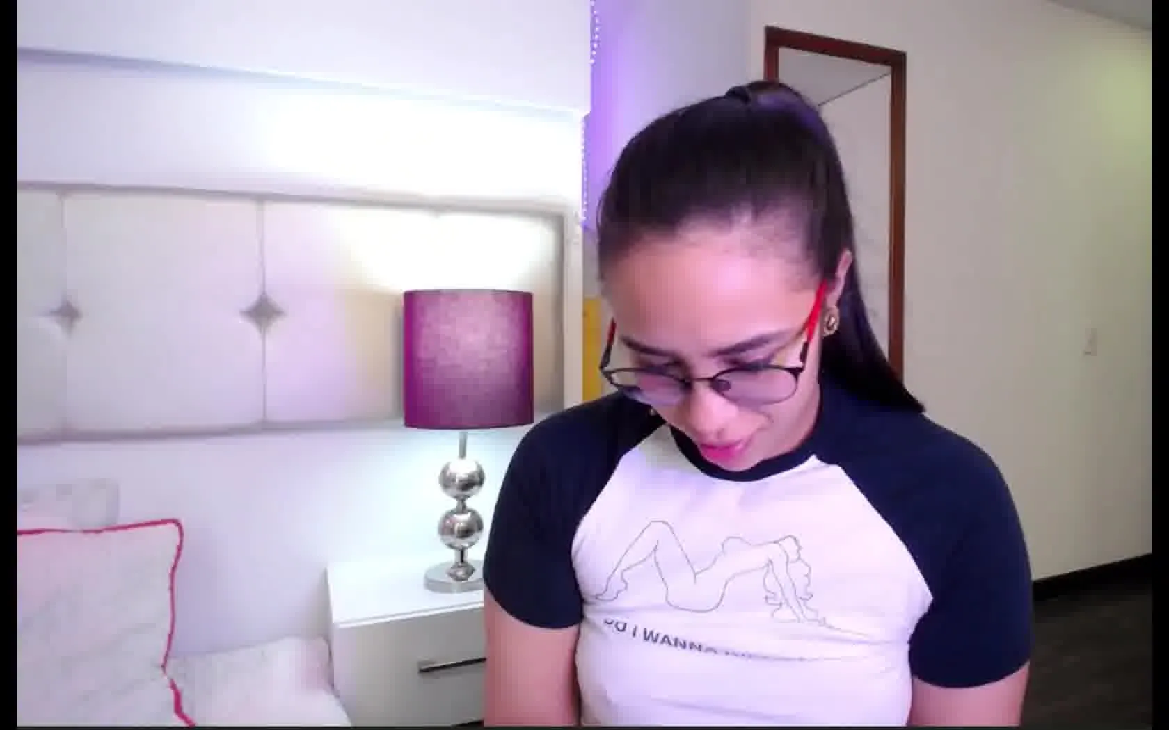 Performer LunaBond Video 1