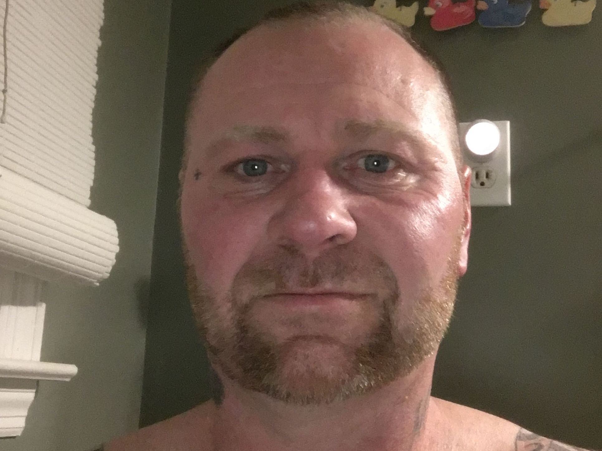 DamonStevenson profilbild på webbkameramodell 