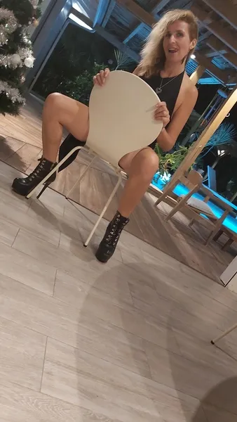 Artista titalovedom Foto 6