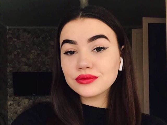 Rose_Payne profilbild på webbkameramodell 