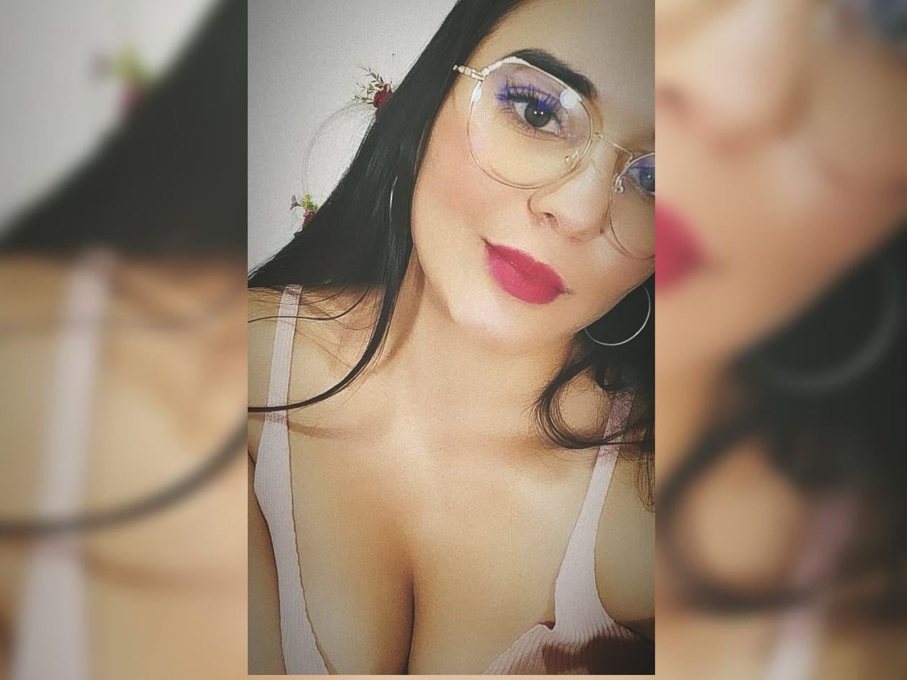 katha_king profilbild på webbkameramodell