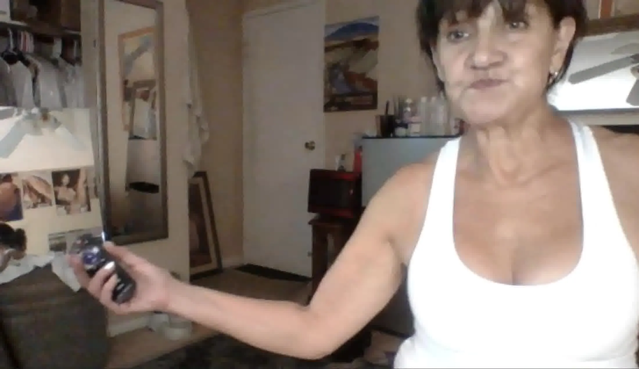Interprete JizzelleJones Video 1