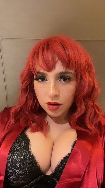 Performer BrunetteRose Photo 1