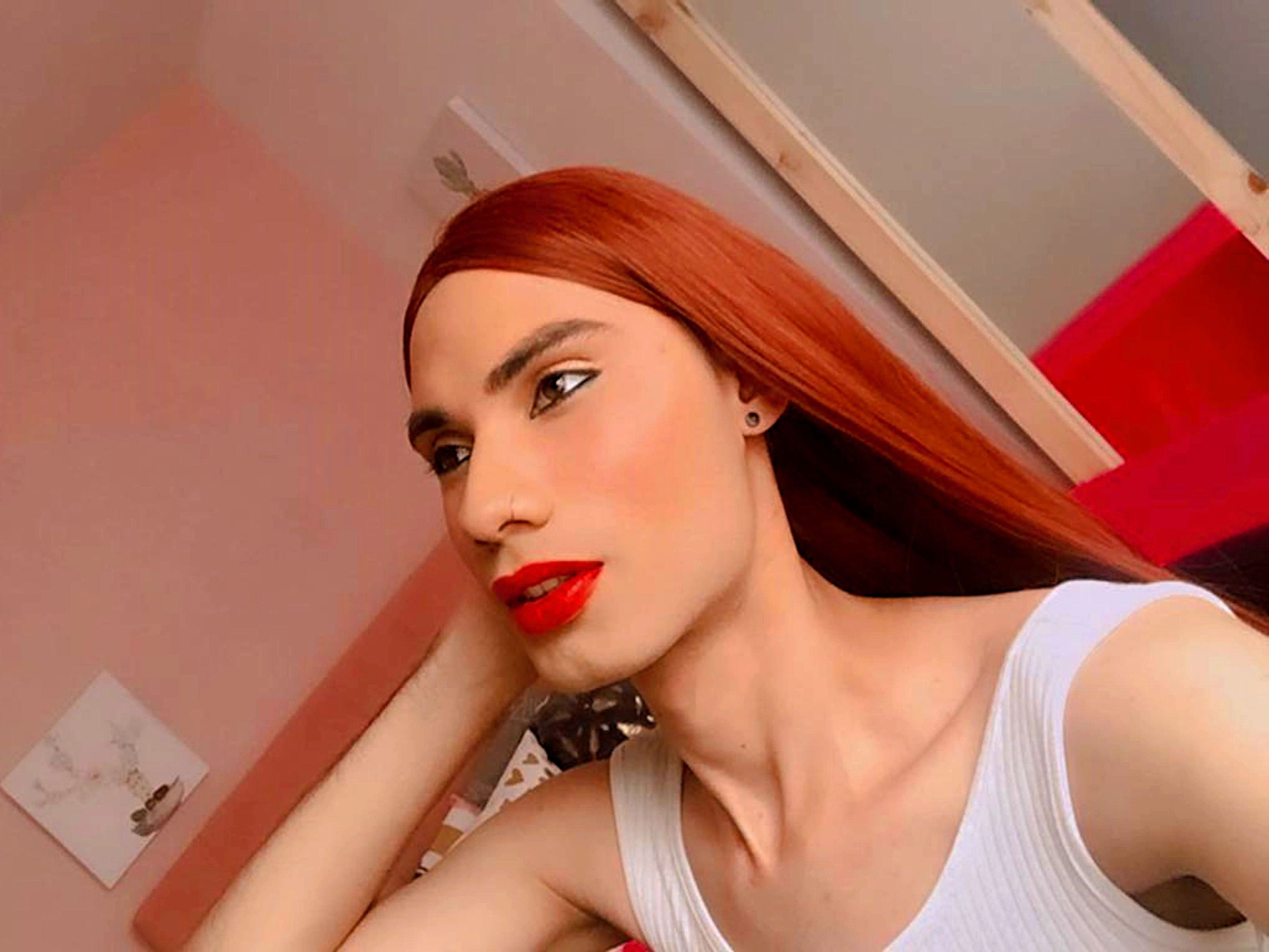 Image de profil du modèle de webcam lya_mackenssy