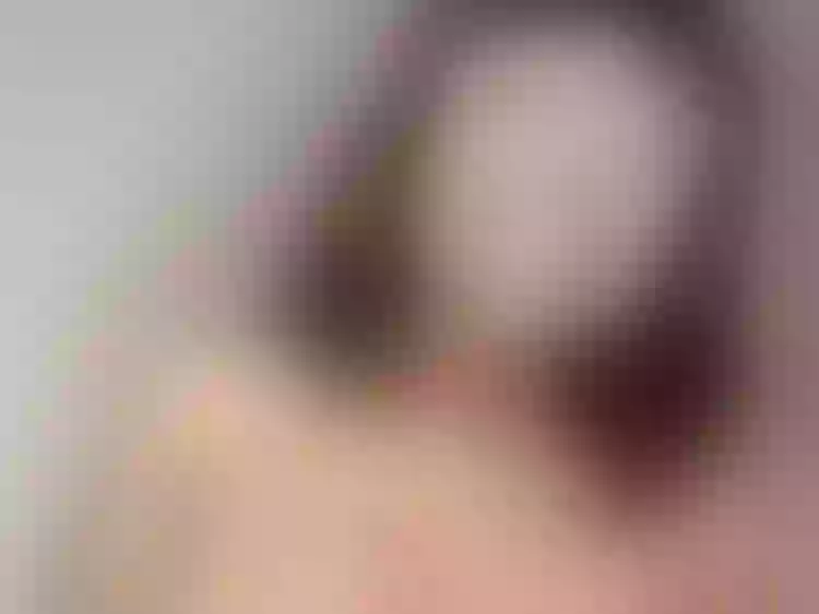 Image de profil du modèle de webcam Kellikupkake