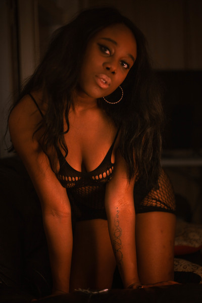 Artiest Kellikupkake Foto 2