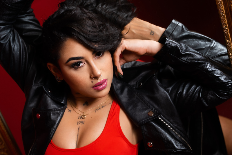 Performer Lesly_Abraham Photo 9