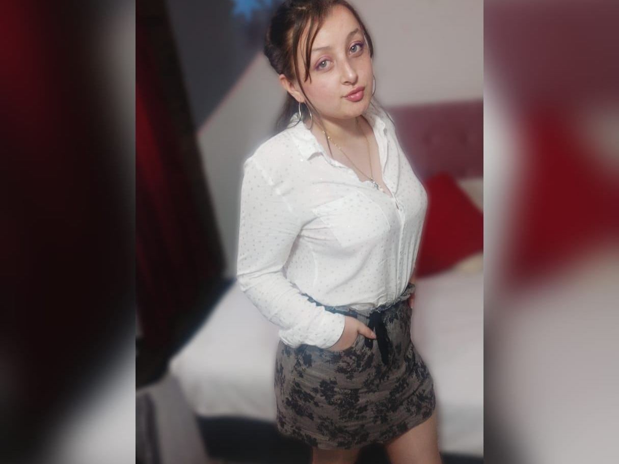 Charlote_Hott Profilbild des Cam-Modells 