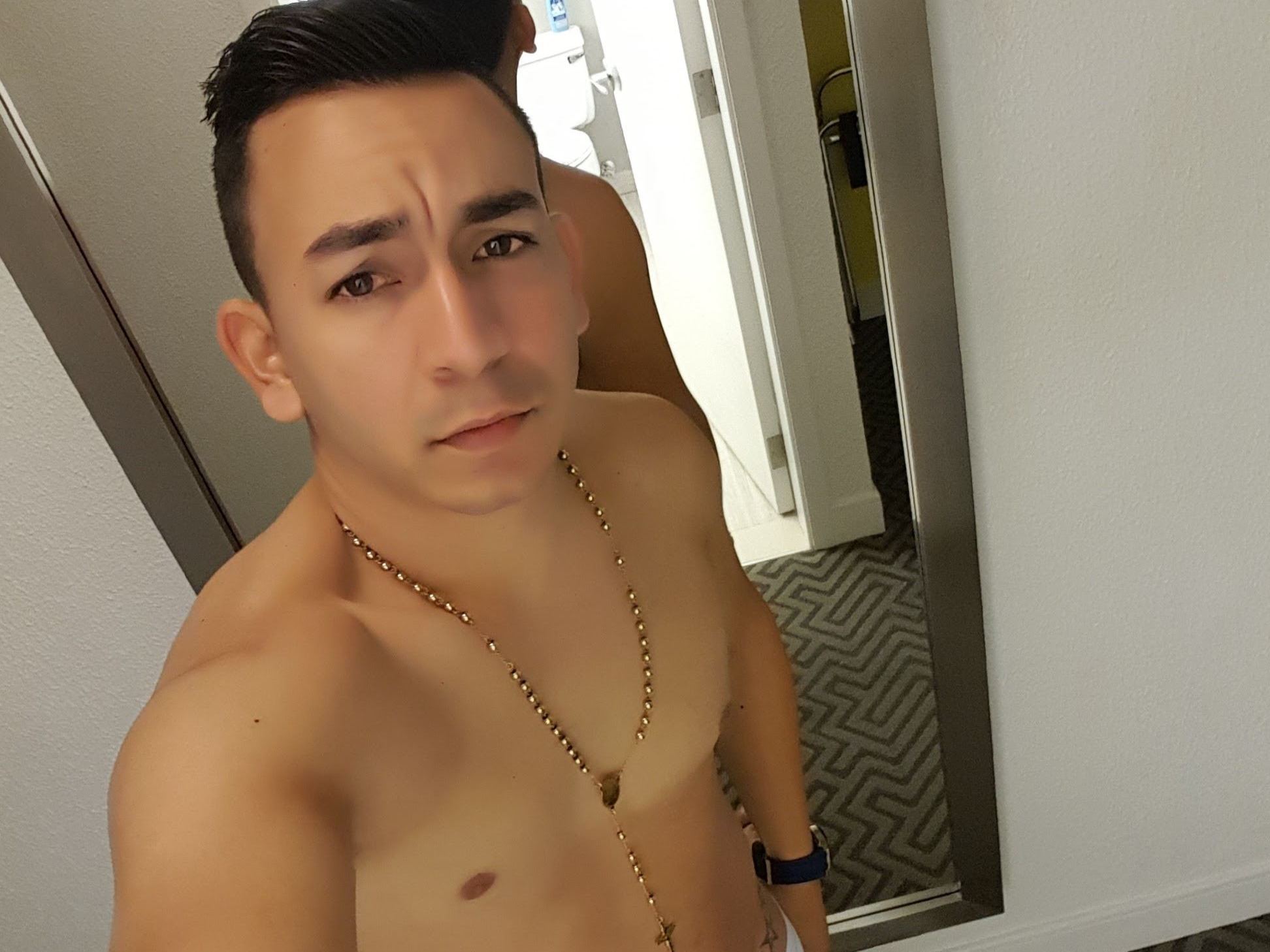 Imagen de perfil de modelo de cámara web de arthur_1989