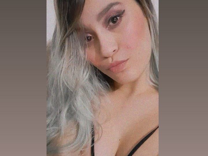 Foto de perfil de modelo de webcam de Laurusso3 