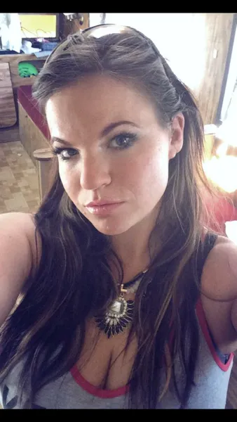 Performer WetNwild85 Photo 6