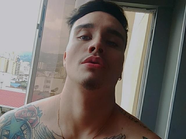 Foto de perfil de modelo de webcam de RyanRusel 