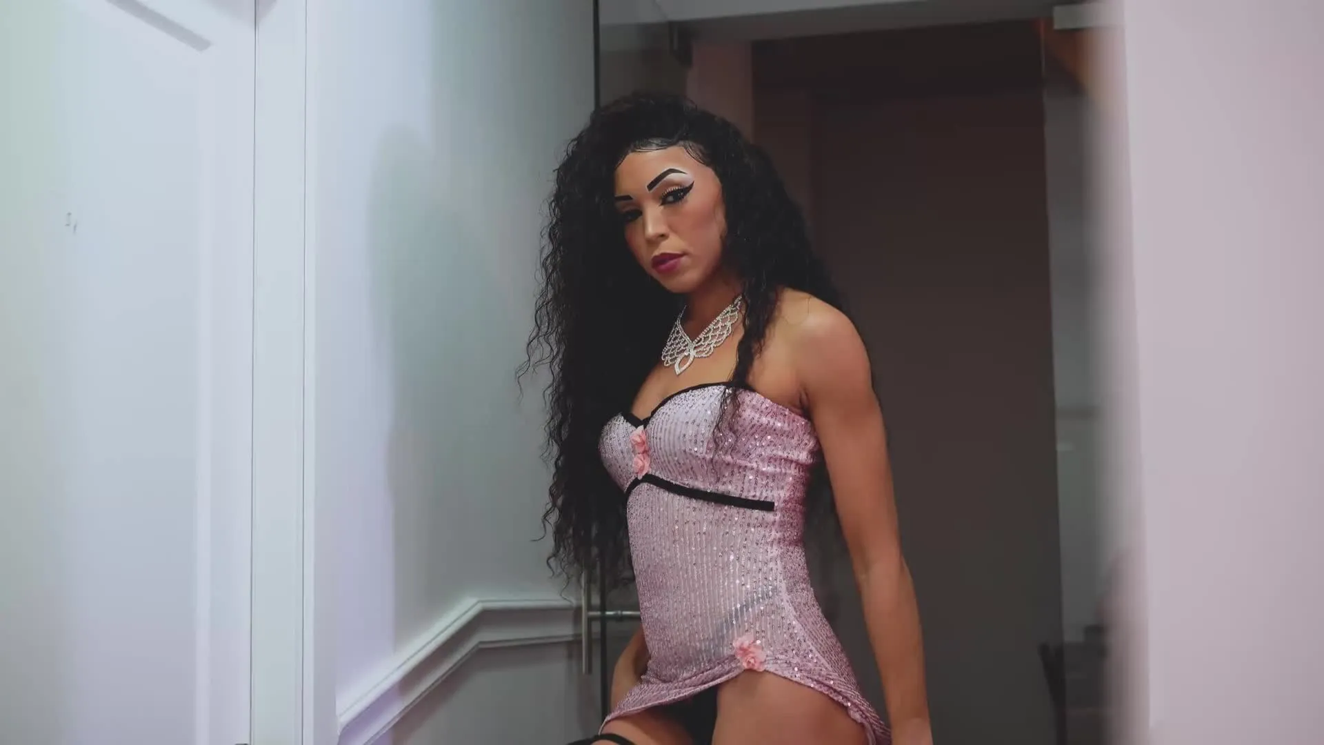 Artista SierraMendez Video 2