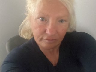 Profilbilde av Julia_Dare webkamera modell