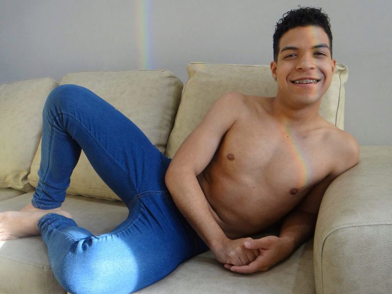 owen_greylatin cam model profile picture 