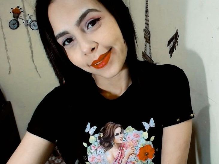 Image de profil du modèle de webcam nimetgirl1