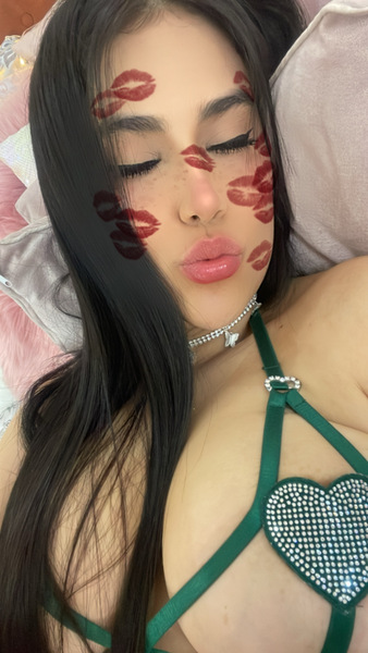 Artiest CaraJenner Foto 4