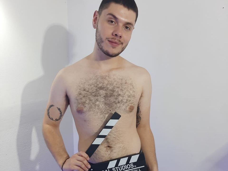 logan_y immagine del profilo del modello di cam