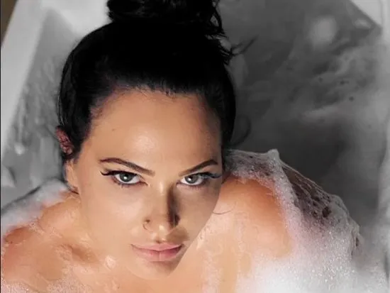 Image de profil du modèle de webcam JahBella