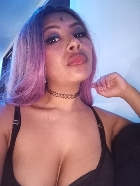 Performer AnnieBoch Photo 3