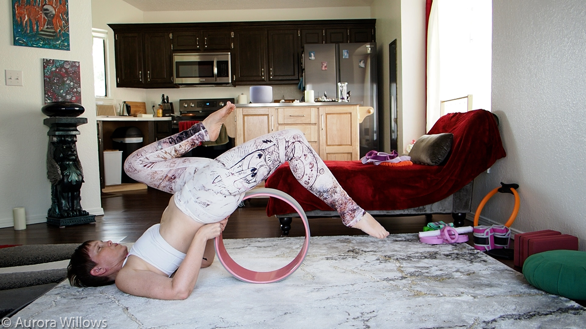 Interprete AuroraWillowsYogaMilf Foto 2