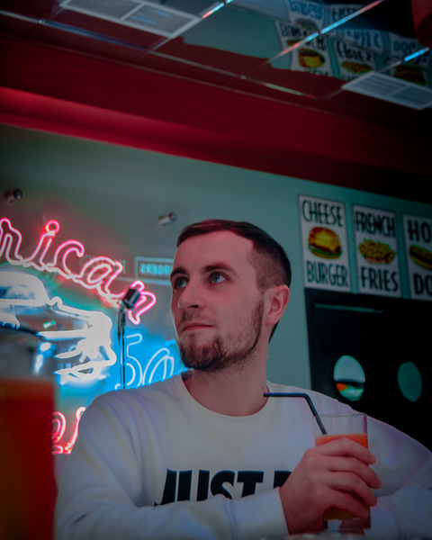 Intérprete Space_Traveler Foto 3