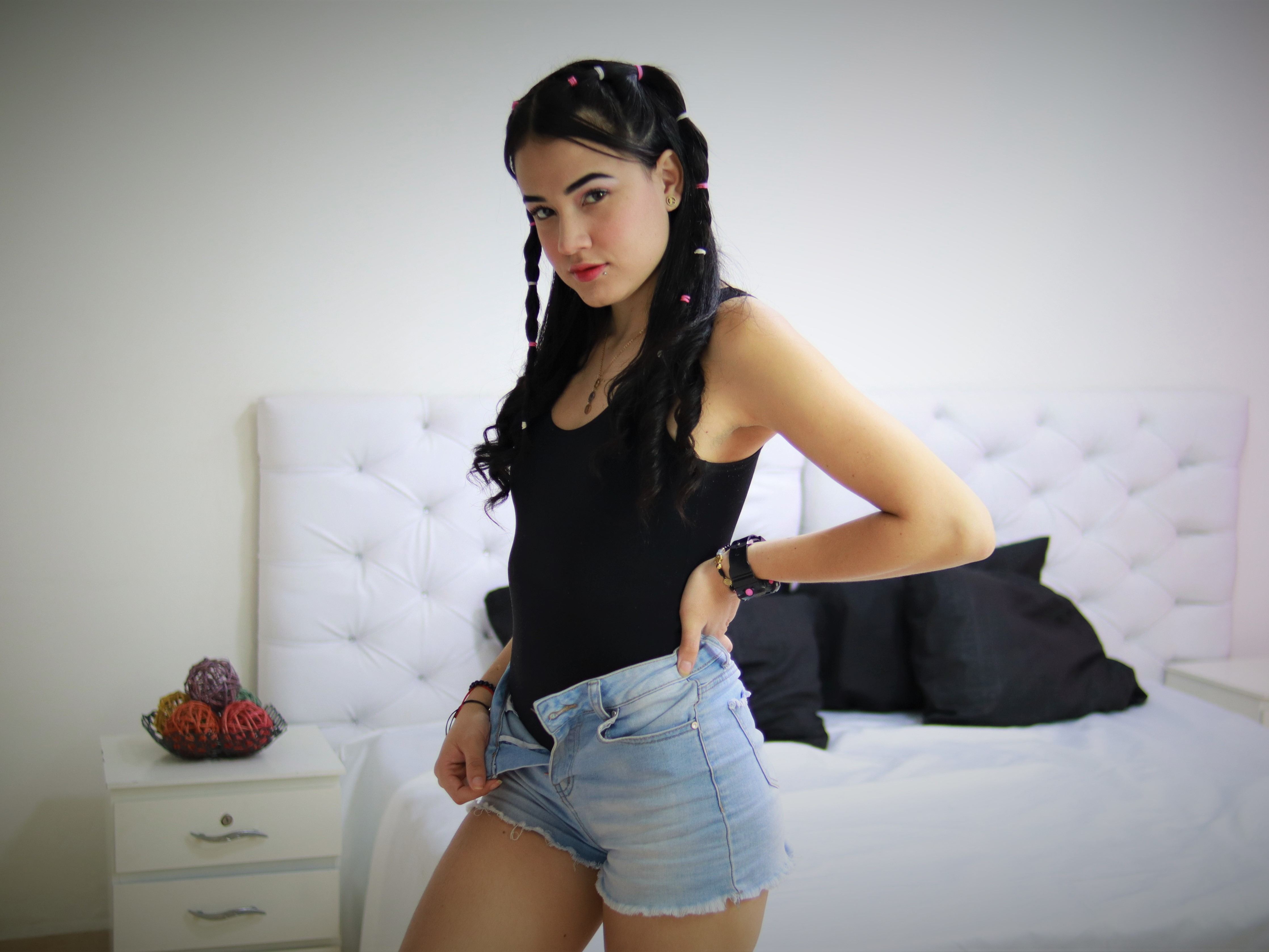 Ms_Cherry_Pie Profilbild des Cam-Modells 