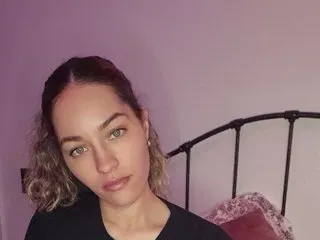 CassandraCane profilbild på webbkameramodell