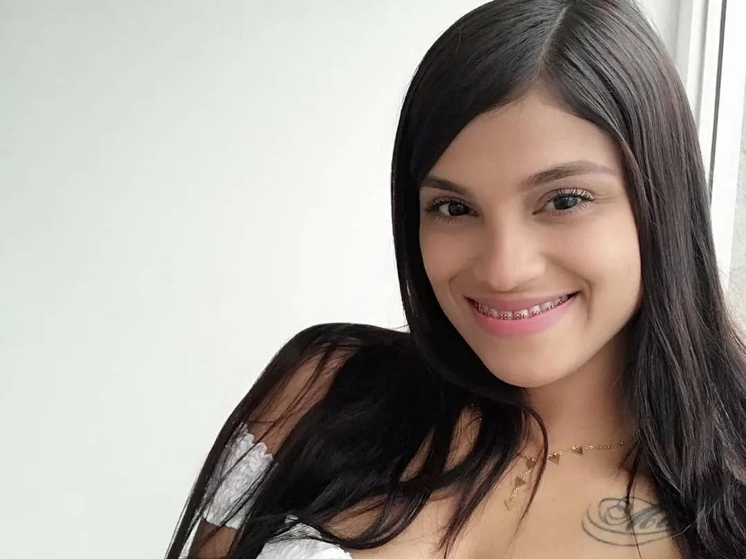 AshleyRose77 cam model profile picture