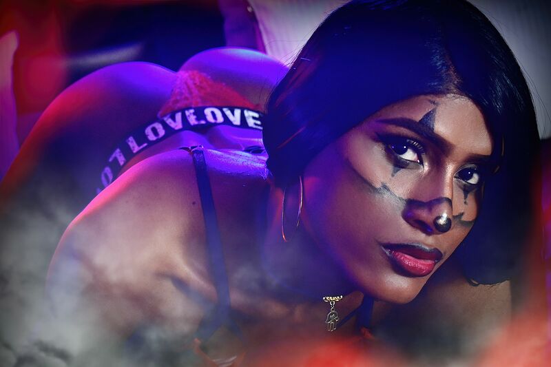 Interprète LuisaCollins Photo 7