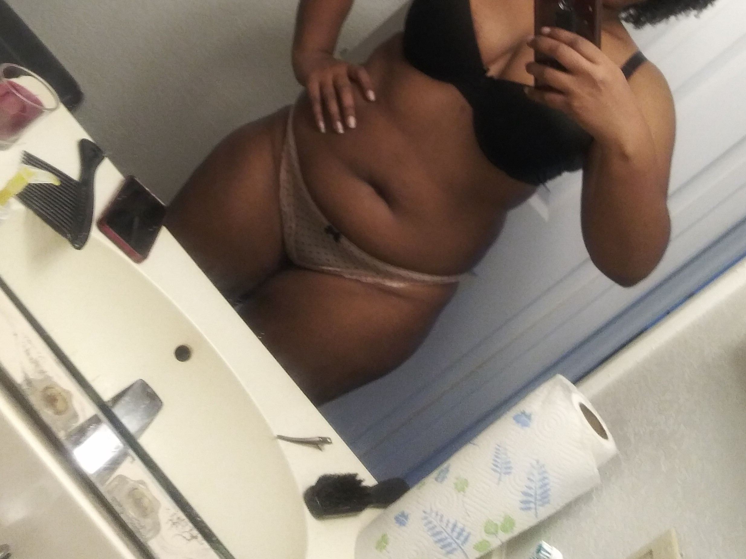 Image de profil du modèle de webcam Afroqueen3089