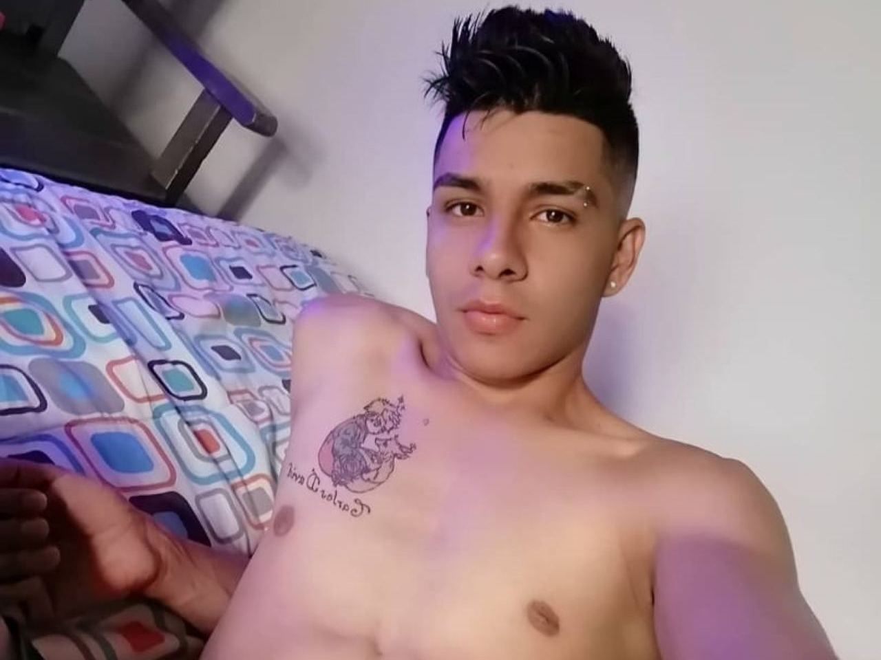 Foto de perfil de modelo de webcam de Valenttino_fox 