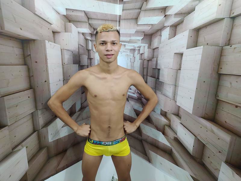 Performer matt_hot_xxx18 Photo 1